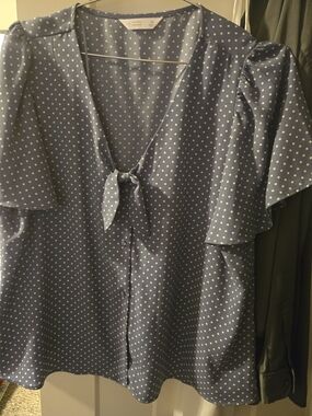 LC Lauren Conrad Blue Polka Dot Tie-Front Flutter Sleeve Blouse
